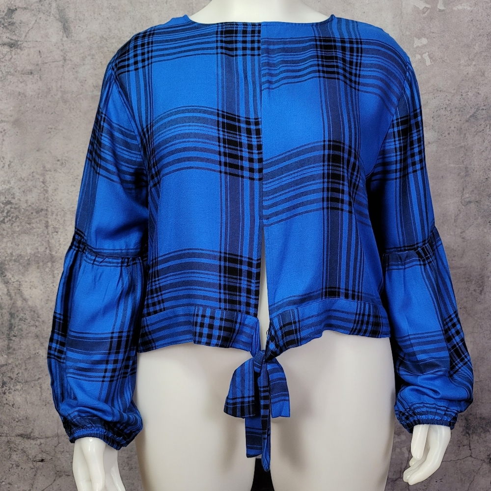 Plaid Cropped Blouse